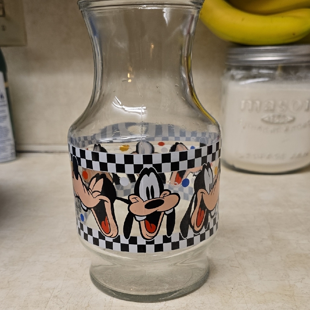 Goofy Character Jhice Carafe